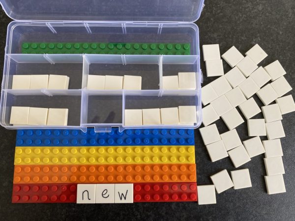 Spelling kit for phonics and spelling practice